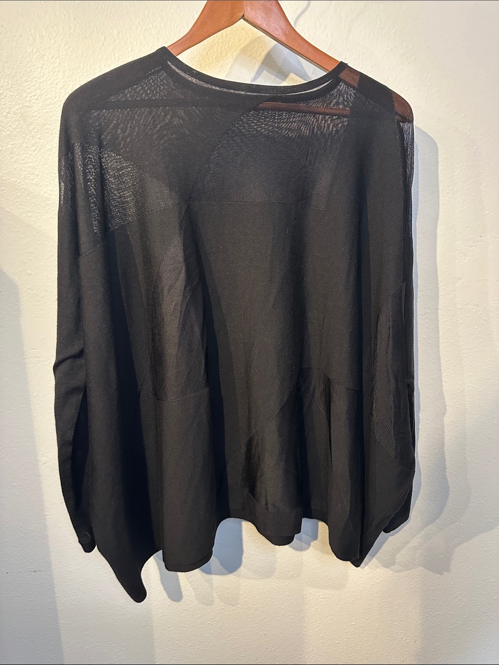 Avalon 100% wool Lightweight Sheer Black Long-Sleeve Top